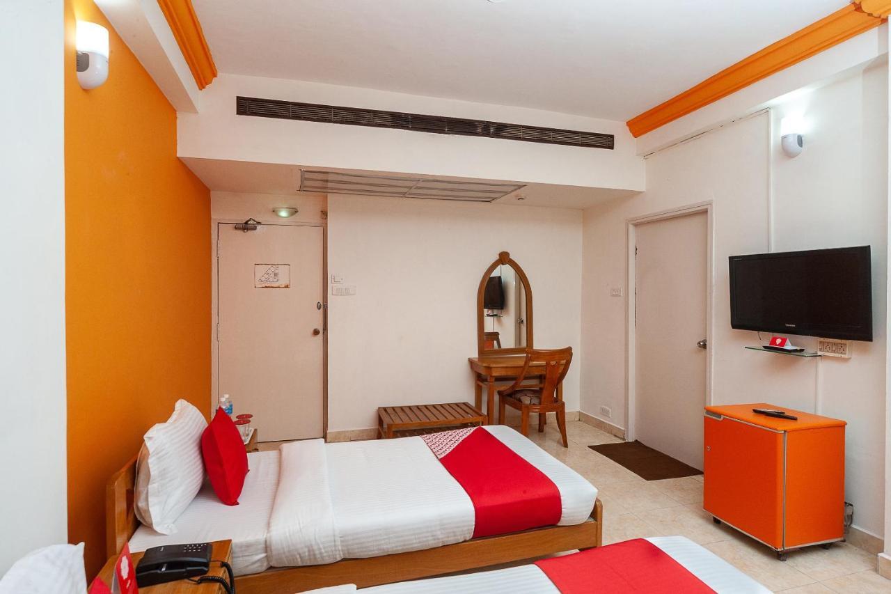 Hotel Manhattan Chennai Dış mekan fotoğraf
