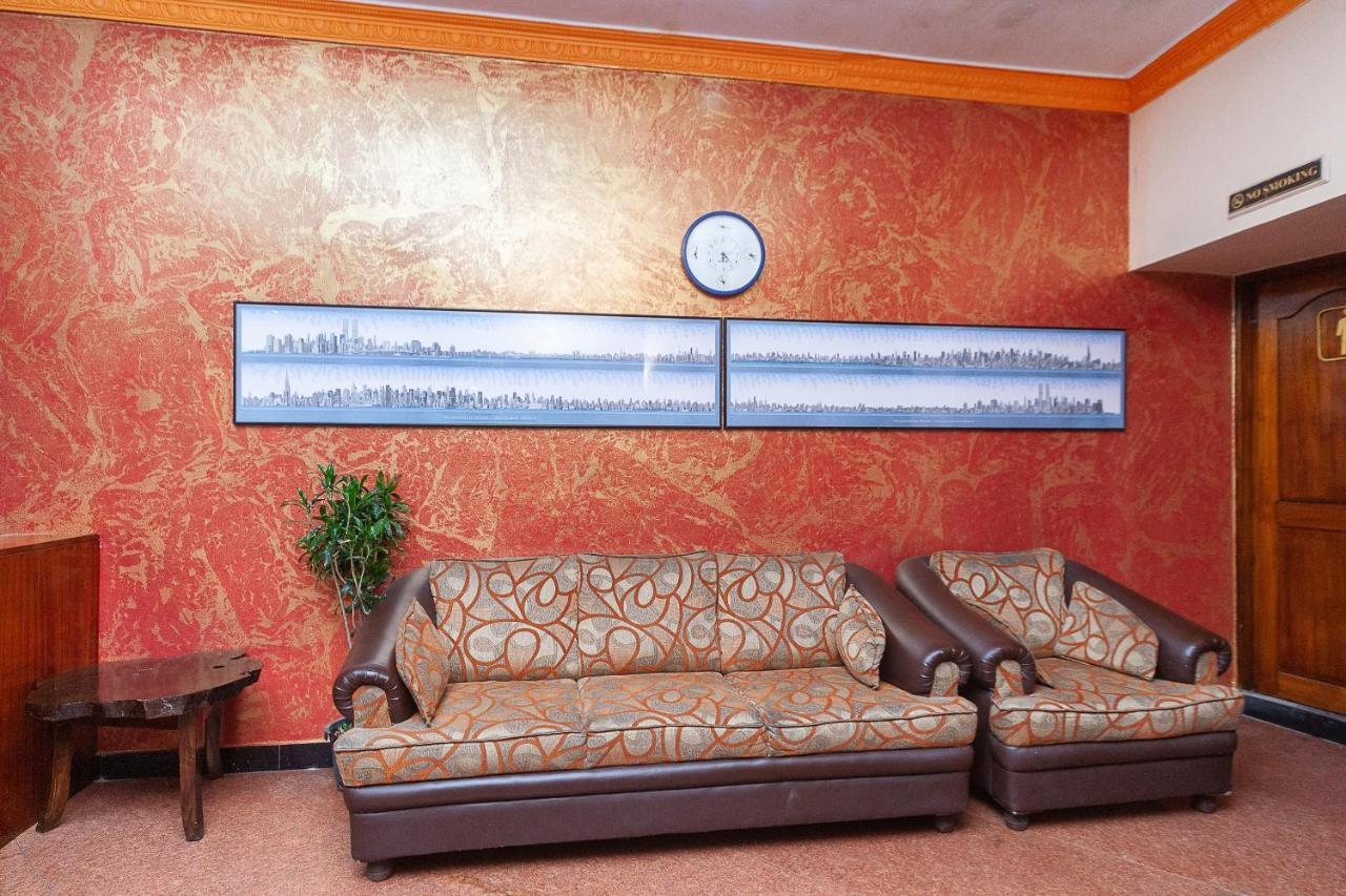 Hotel Manhattan Chennai Dış mekan fotoğraf