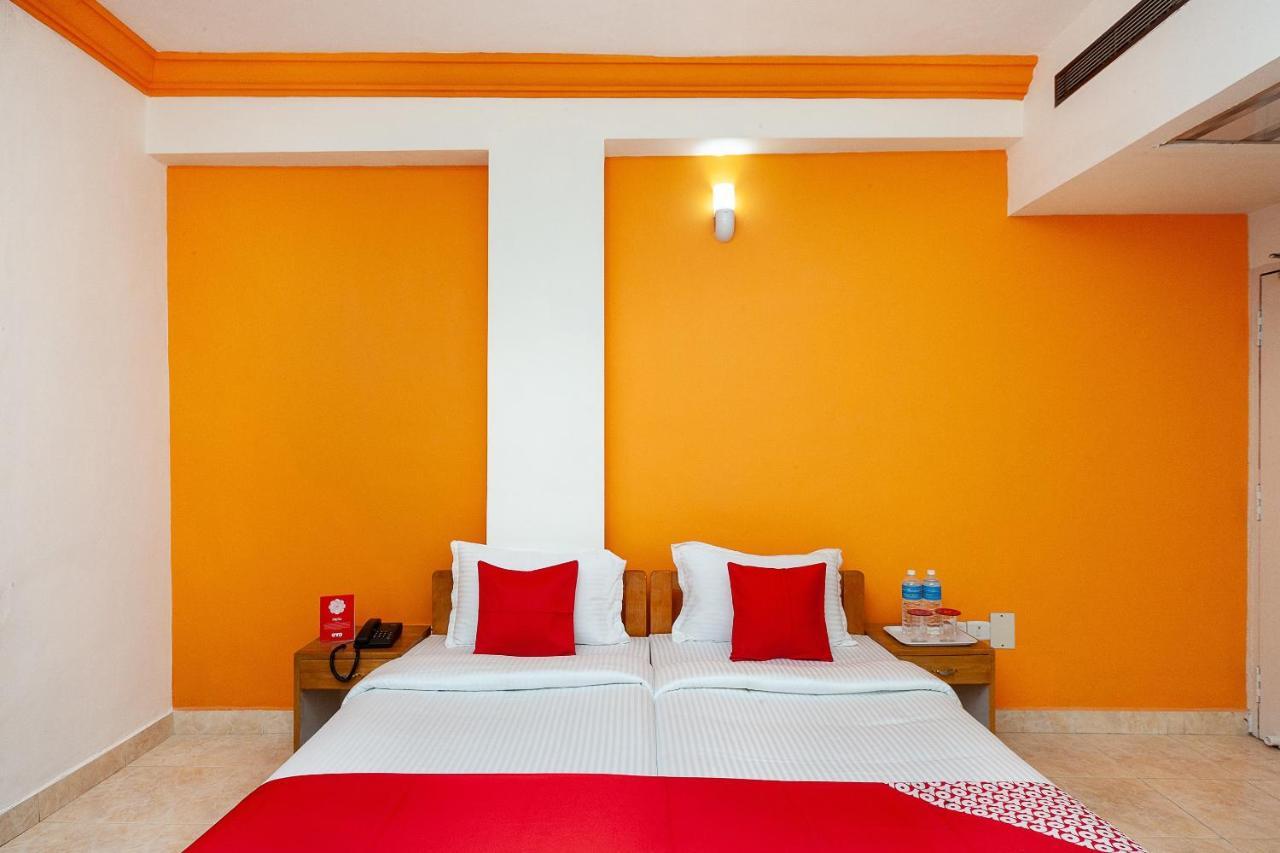 Hotel Manhattan Chennai Dış mekan fotoğraf