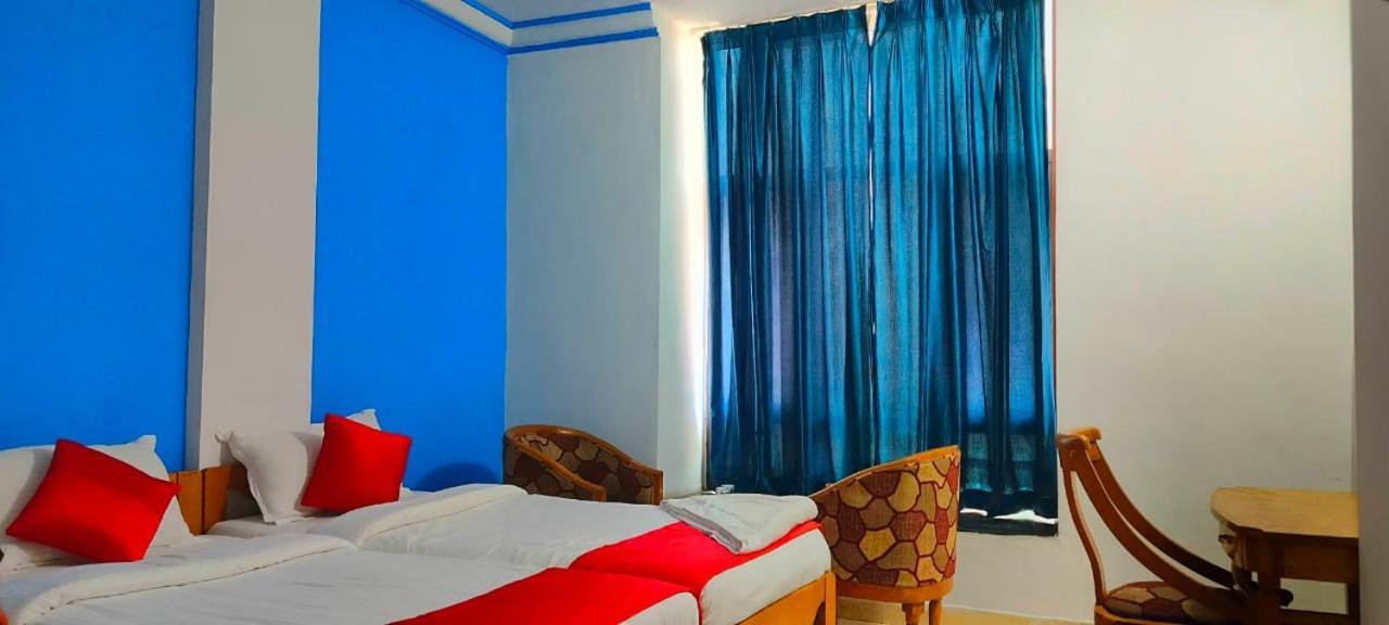 Hotel Manhattan Chennai Dış mekan fotoğraf