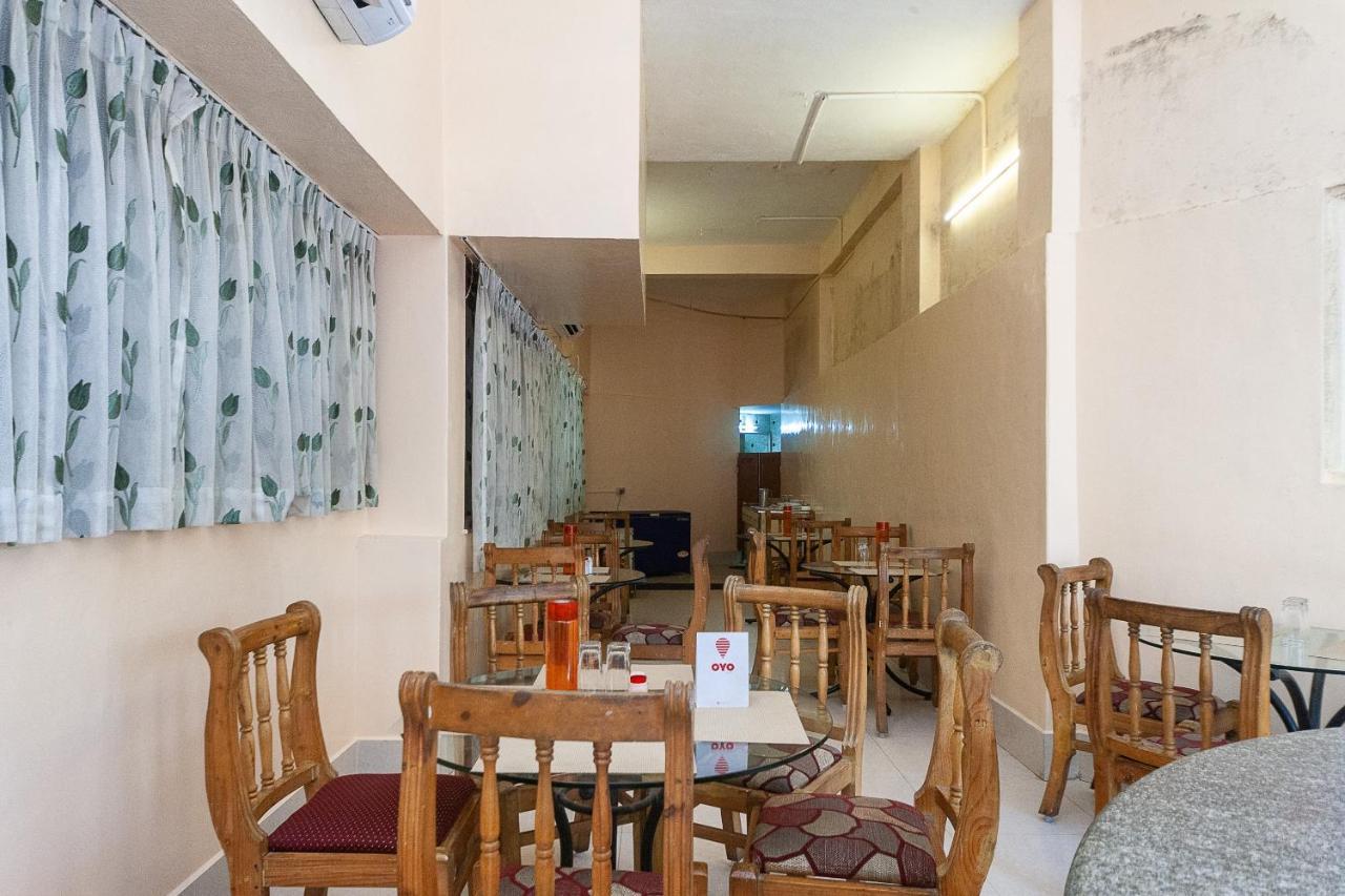 Hotel Manhattan Chennai Dış mekan fotoğraf